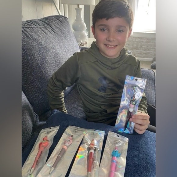 Pink Heart Pen Holder (3D Printed) & Heart Pen! - Picture 6 of 6